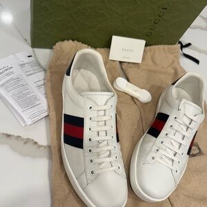 Gucci Men's Ace Leather Stripe Sneaker